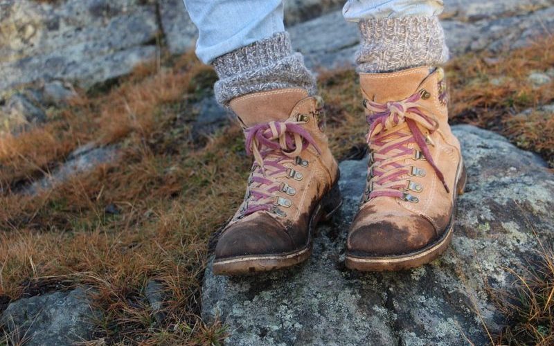 Quando il trekking fa male: dolore al ginocchio in discesa