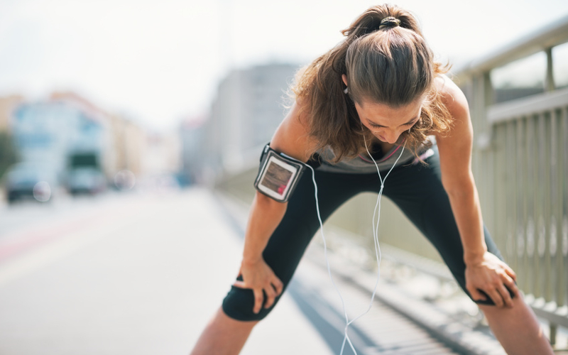 Overtraining, l’allenamento che fa male: il sovrallenamento, la sindrome, i sintomi e i rimedi